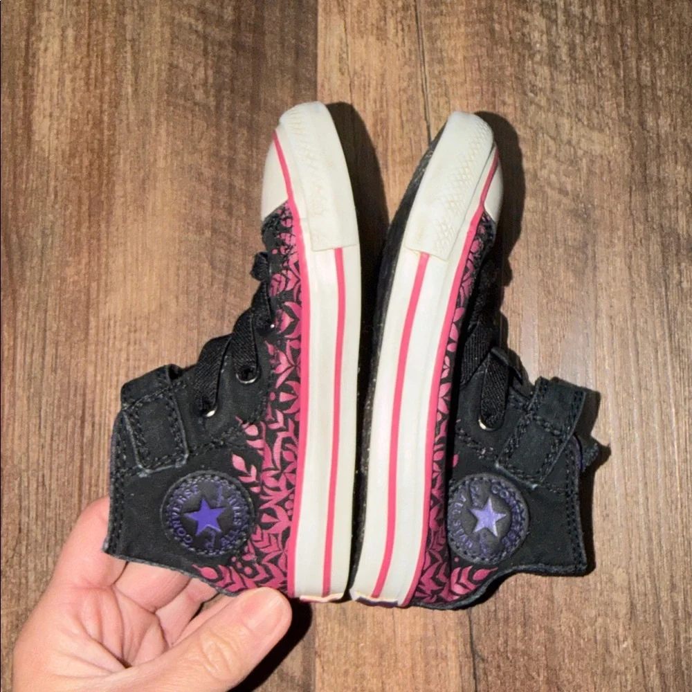 Converse Girls Frozen 2‎ Anna Hi Tops Size 7